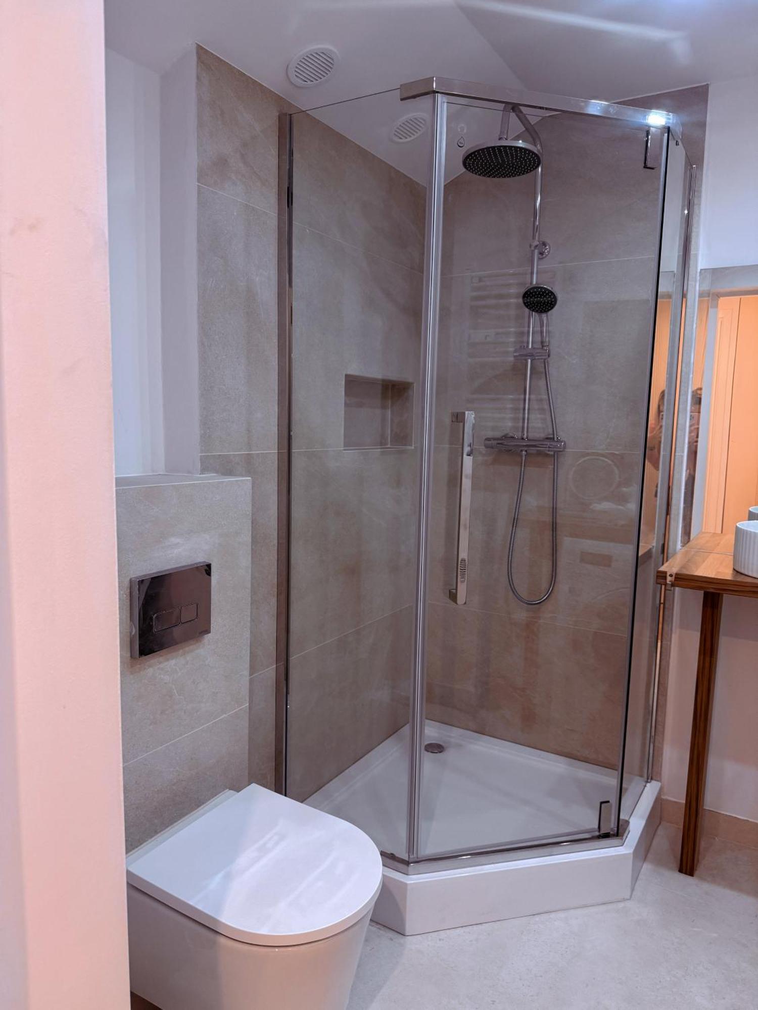 Comfortable Apartament Katoviçe Dış mekan fotoğraf